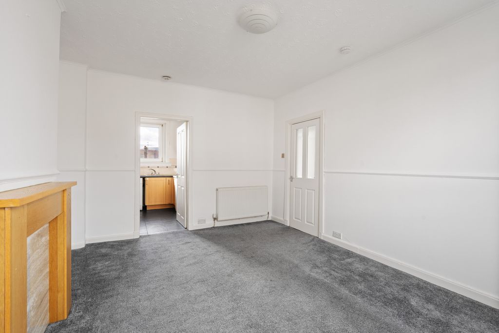 Property photo 3 of 25 Property Image 3