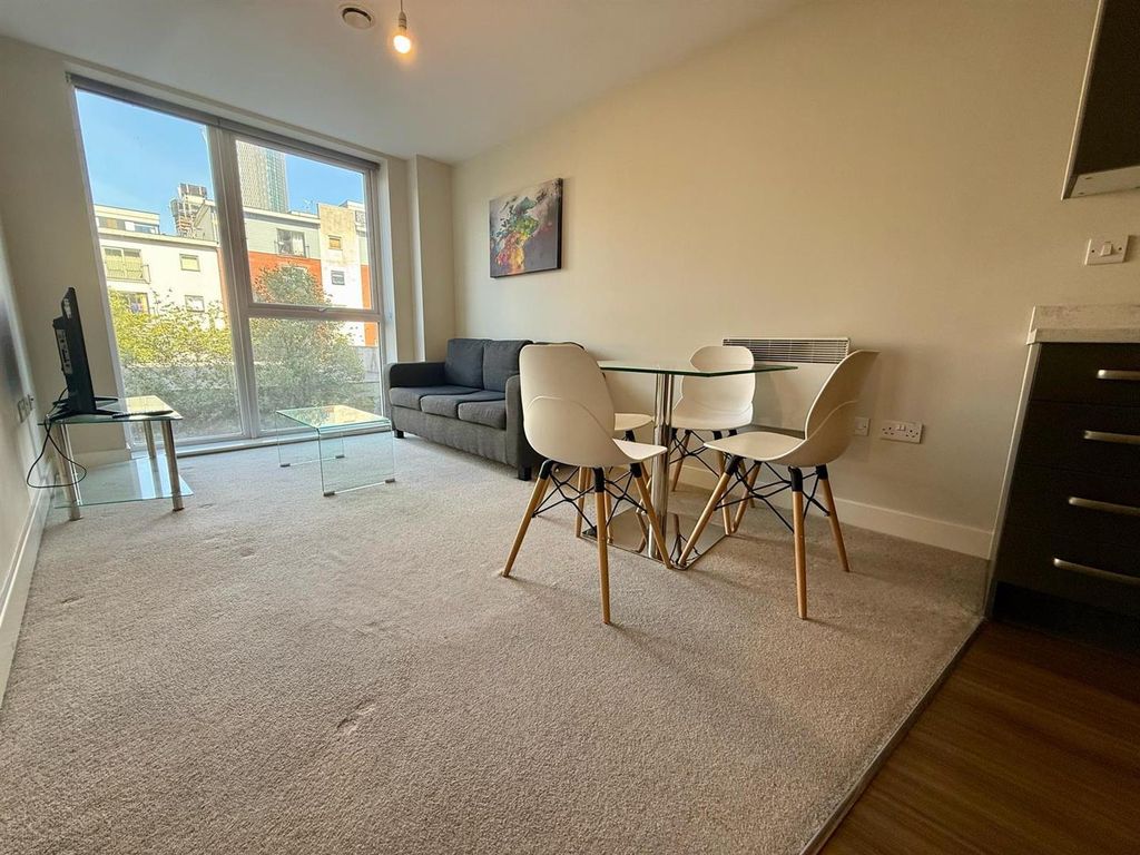 Property photo 2 of 6 Img-20250502-Wa0007.Jpg