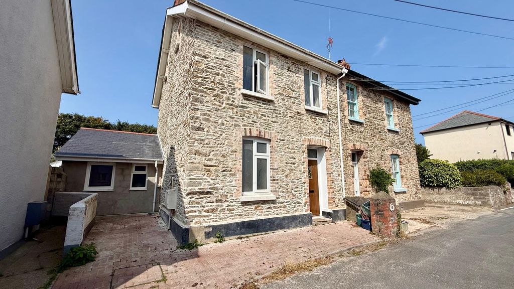 Property photo 1 of 12 1.Jpg