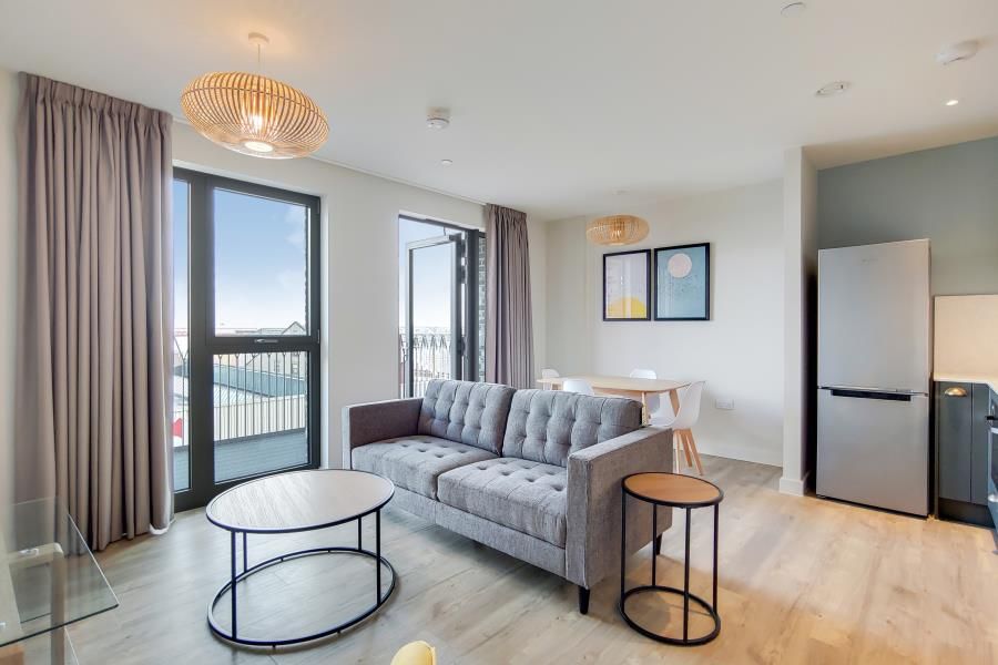 Property photo 1 of 8