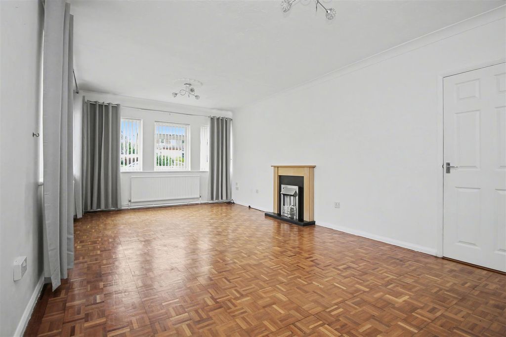 Property photo 3 of 29 Img_4741.Jpg