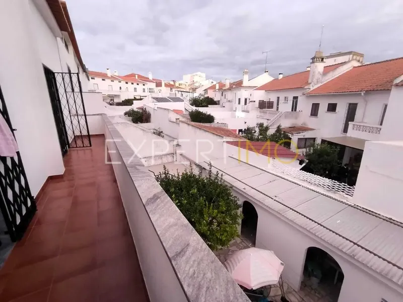 Property photo 1 of 24 Img 0