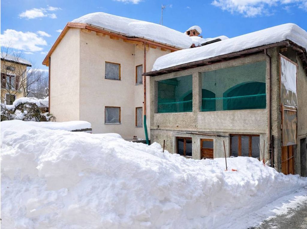 Property photo 1 of 7