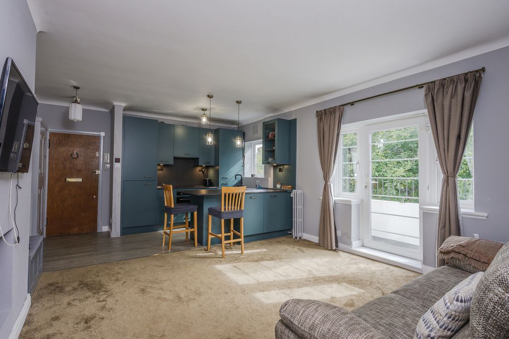 Property photo 2 of 16 Picture No. 08
