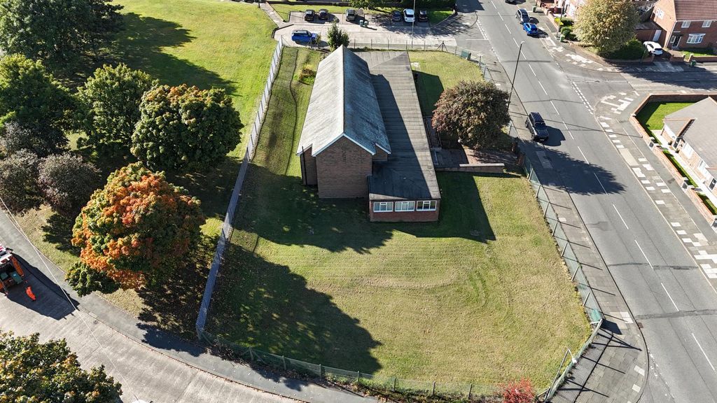 Property photo 1 of 4