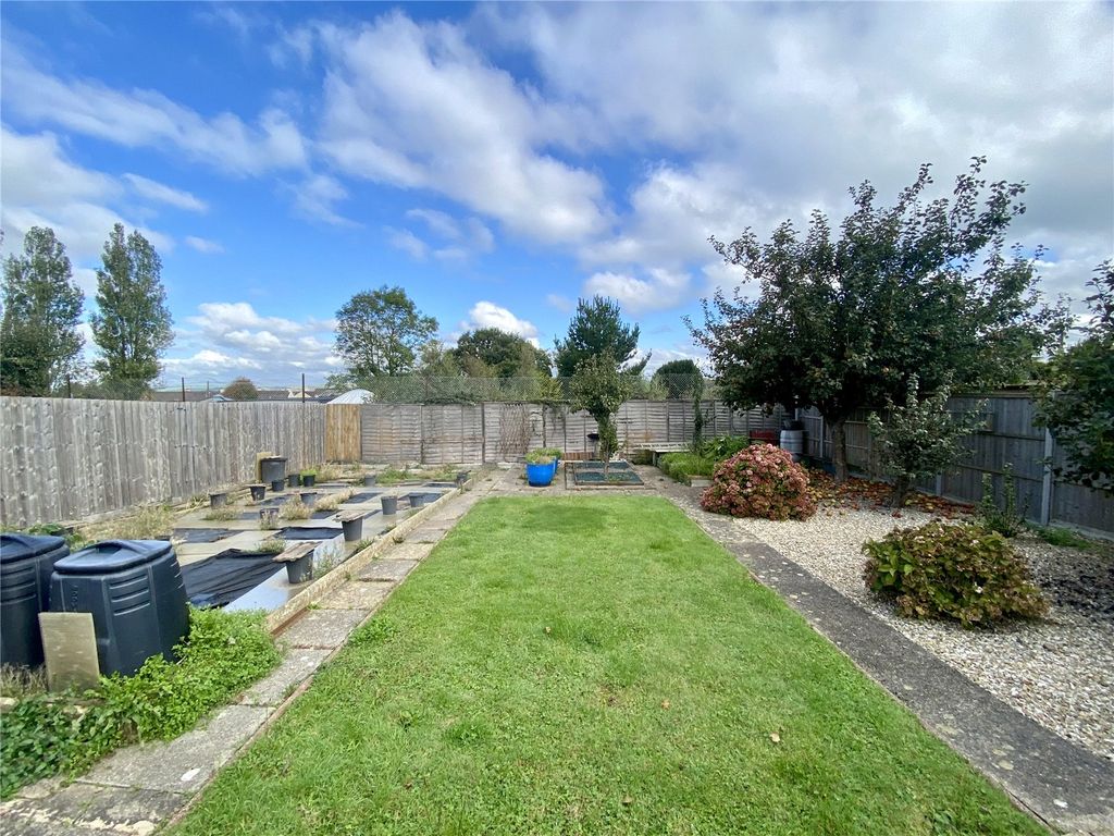 Property photo 3 of 18 Picture No. 15