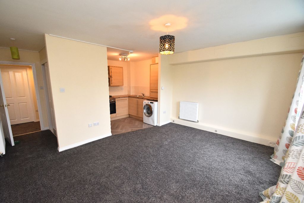 Property photo 3 of 12 4479203