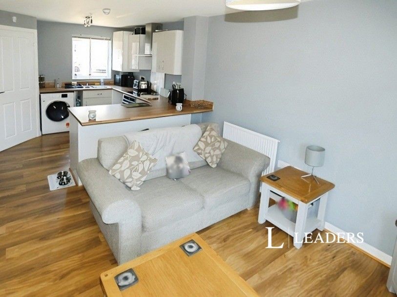 Property photo 3 of 9 Pbox-Img.Png