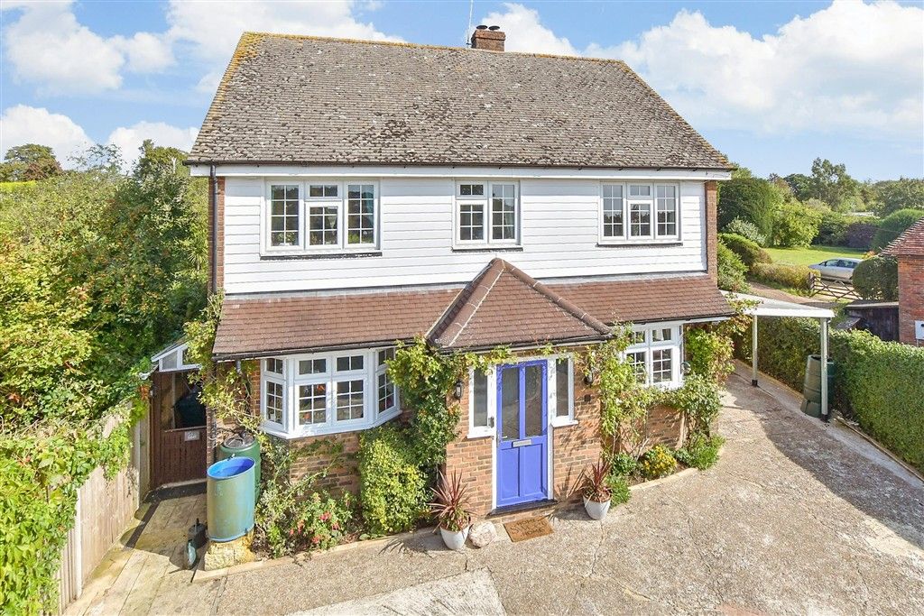 Property photo 3 of 20 External (Web)