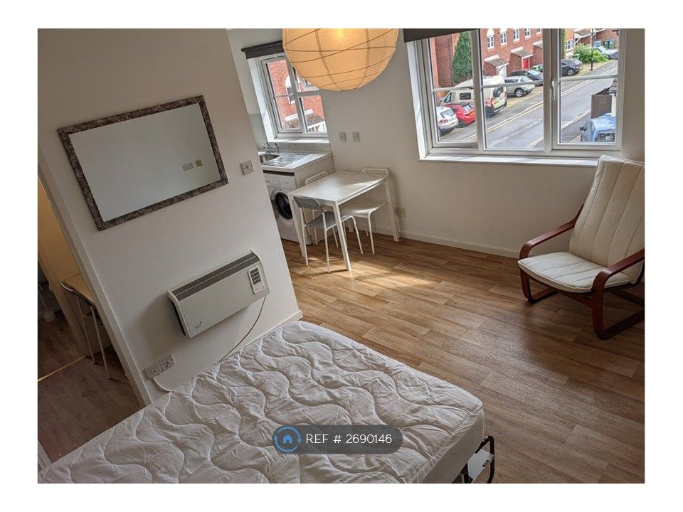 Property photo 1 of 6