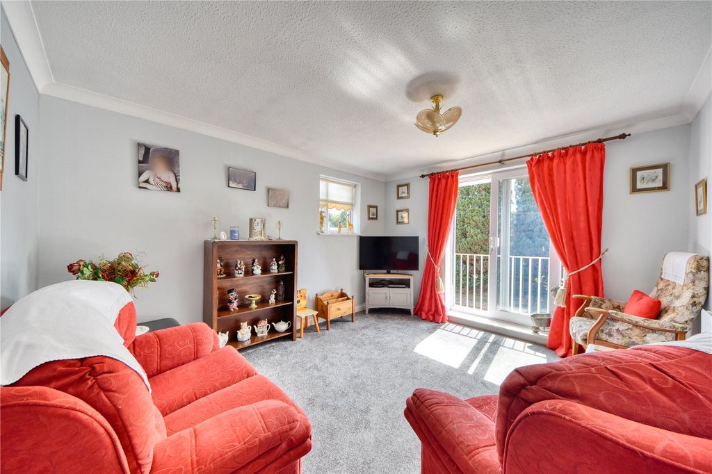 Property photo 2 of 15 Picture No. 06
