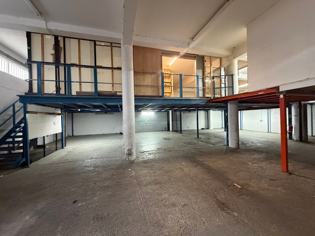 Property photo 2 of 14 Photo 5