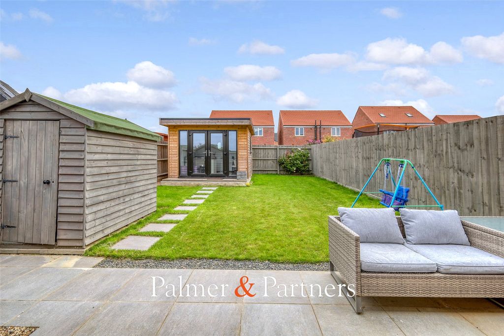 Property photo 3 of 25 Picture No. 27