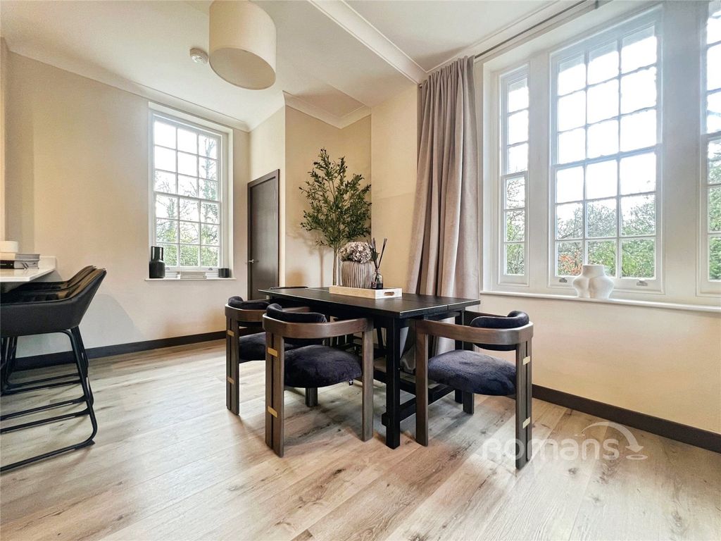 Property photo 3 of 23 Picture No. 07