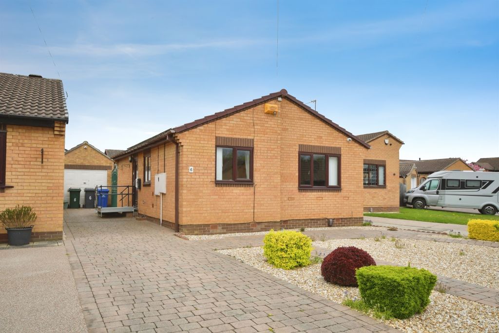 Property photo 1 of 23