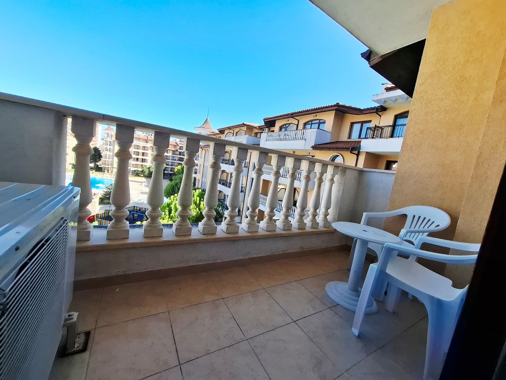 Property photo 2 of 14