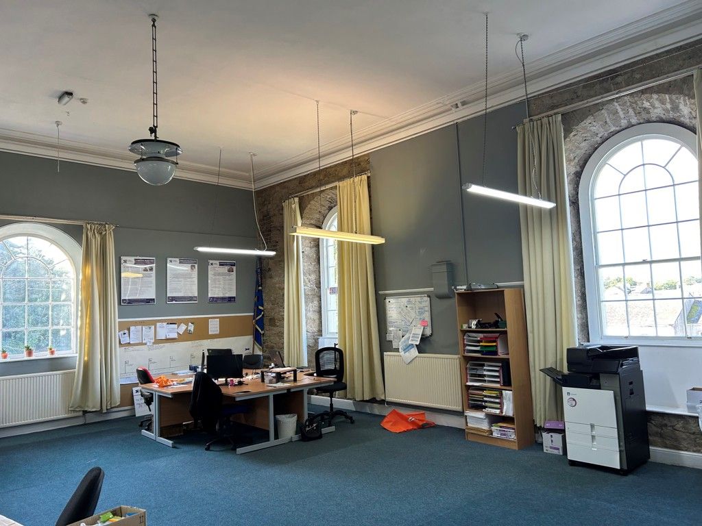 Property photo 3 of 11 Photo 3