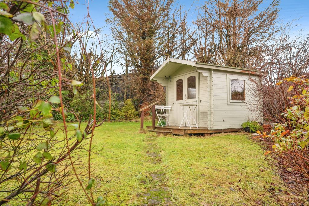 Property photo 2 of 15 Rear View