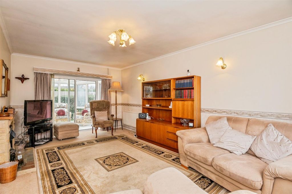 Property photo 2 of 18 Mal3081409.Jpg