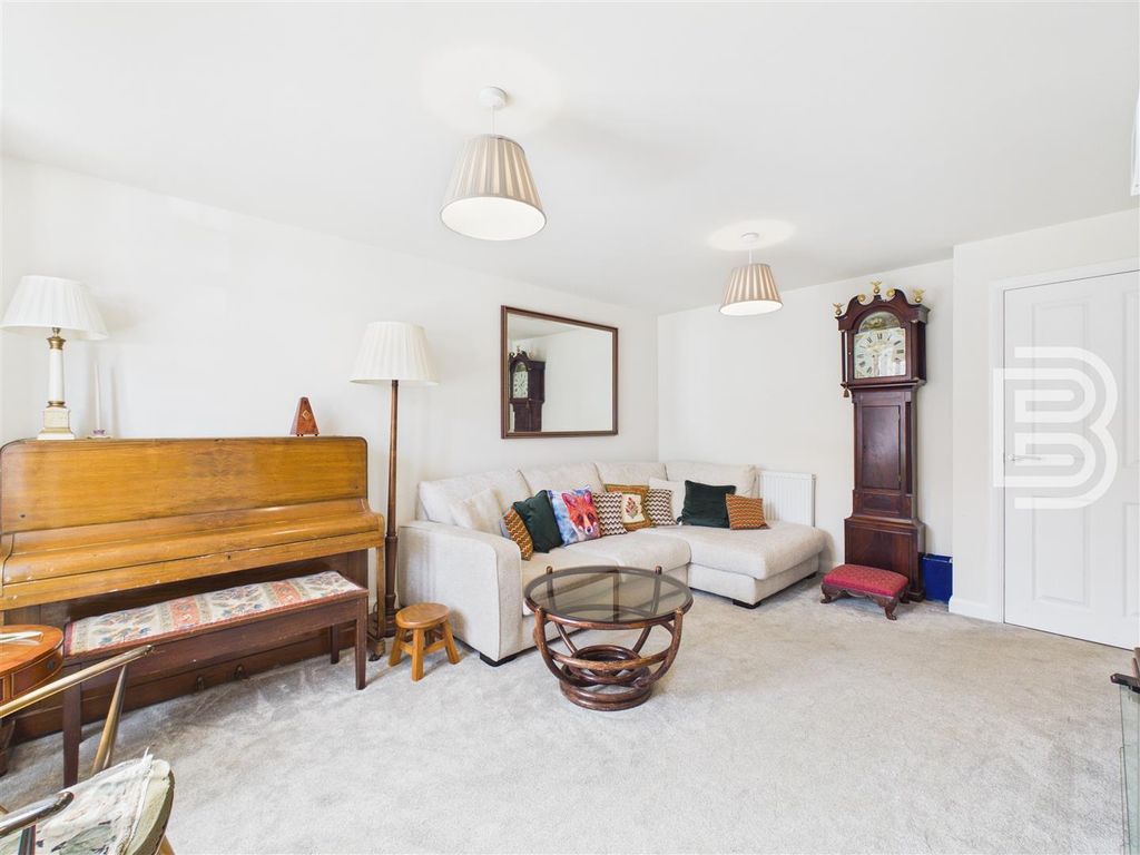 Property photo 3 of 23 Cam03823G0-Pr0176-Still007.Jpg
