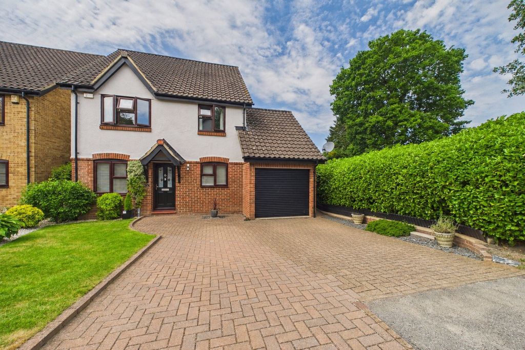 Property photo 1 of 18 Picture No. 32