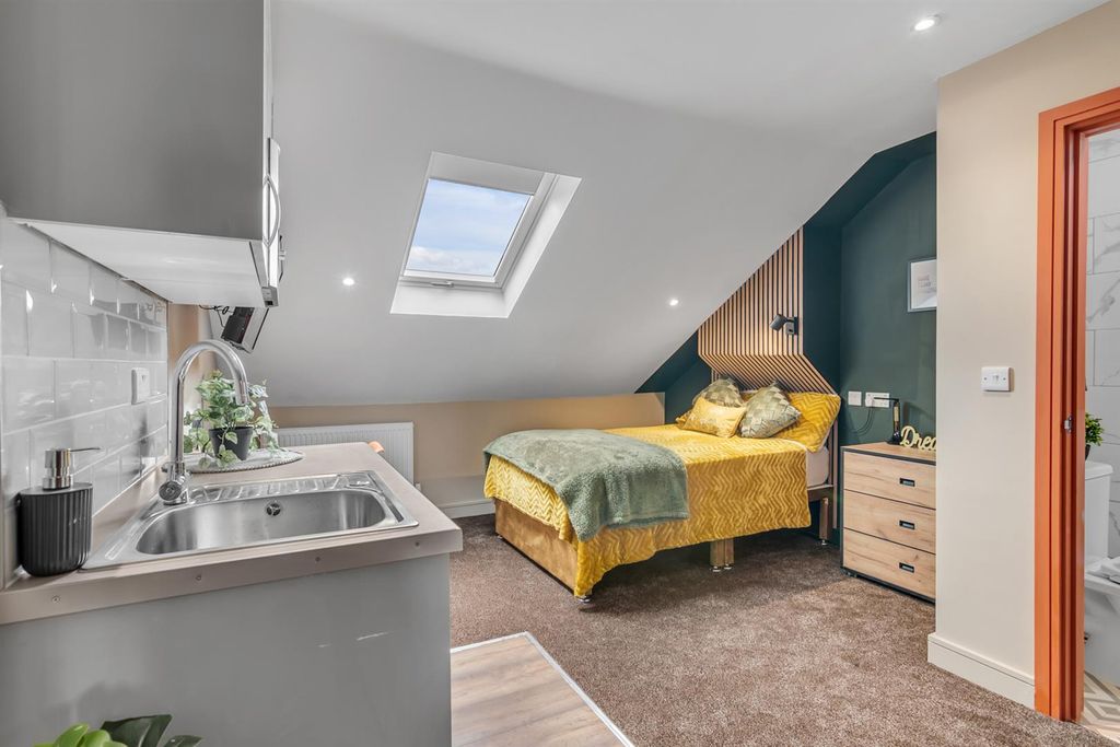 Property photo 1 of 19 125 St George_S Rd, Coventry CV1 2Dh (169).Jpg