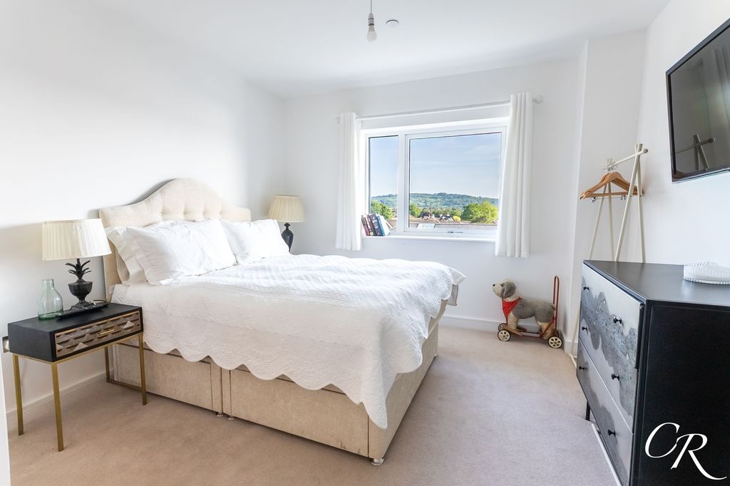 Additional image 15 of 2 bed penthouse for saleLansdown Road, Harris Court GL51