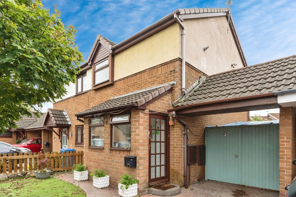 Property photo 1 of 17 Photo