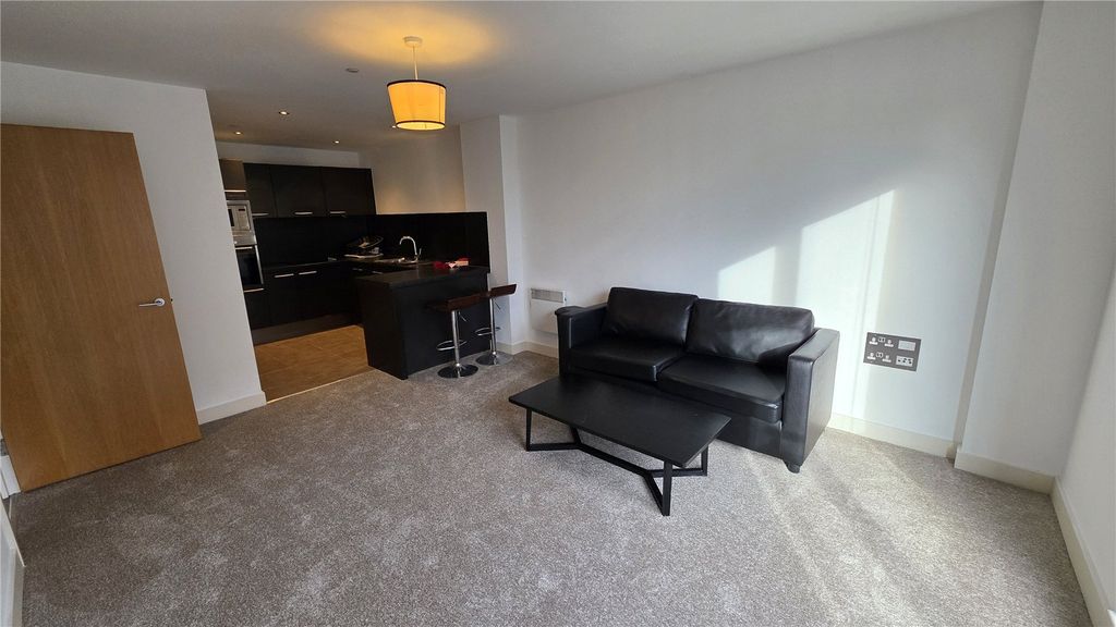 Property photo 3 of 9 Living Room