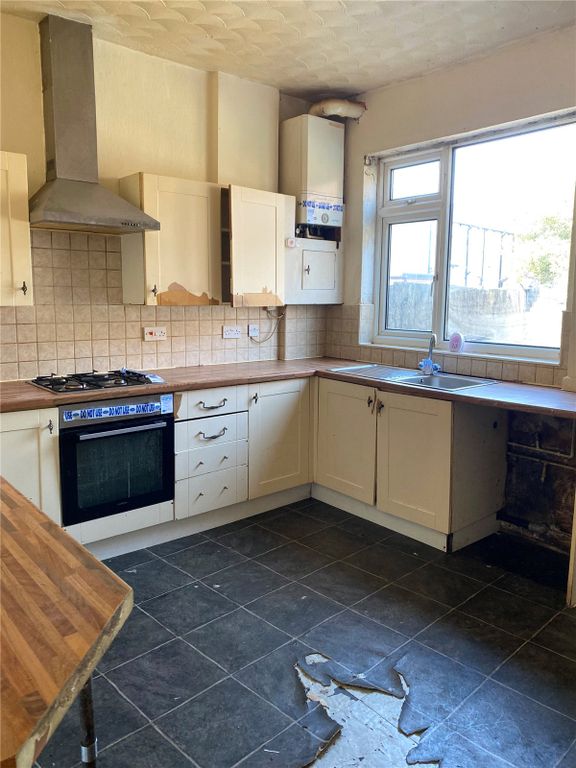 Property photo 3 of 7 Picture No. 06
