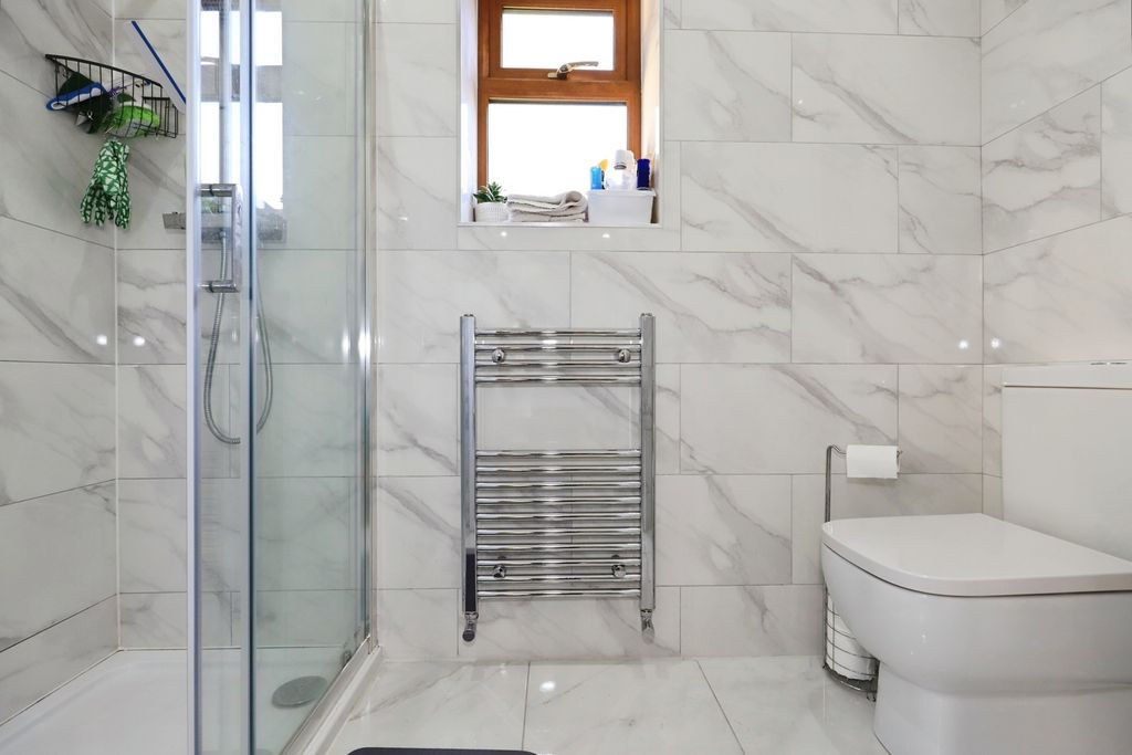 Property photo 3 of 21 Pbox-Img.Jpg