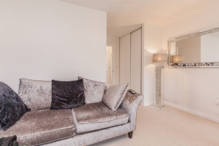 Property photo 2 of 6 174632