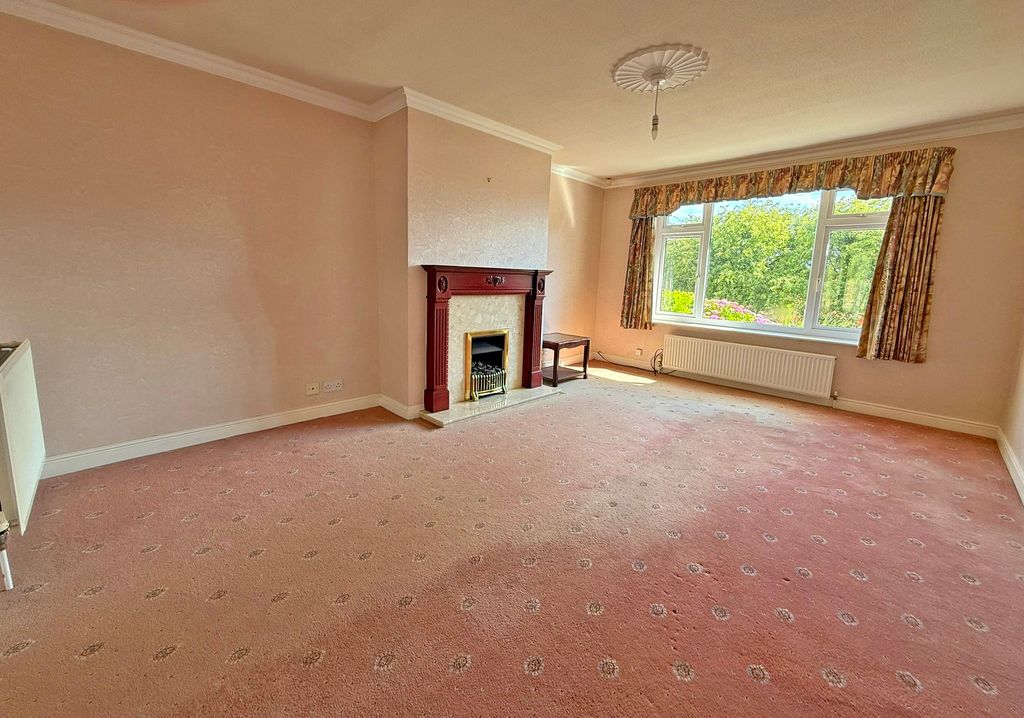Property photo 2 of 12 Img_0311