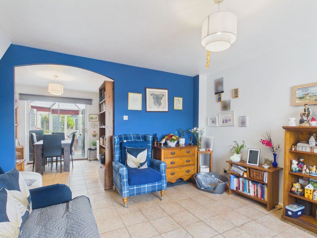 Property photo 3 of 14
