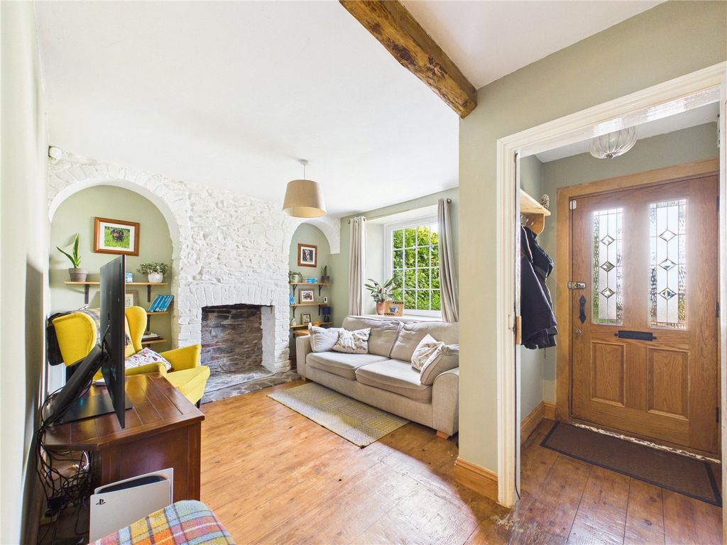 Property photo 3 of 21 Picture No. 23