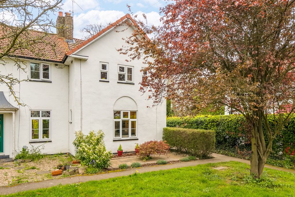 Property photo 1 of 27 5056073