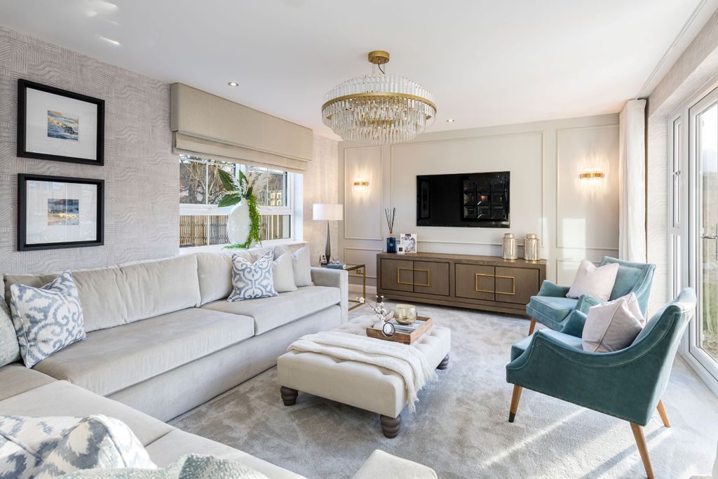 Property photo 3 of 9 Lounge In The Brechin