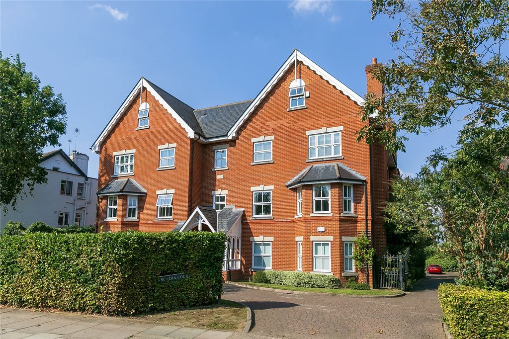 Property photo 1 of 17 Picture No. 03