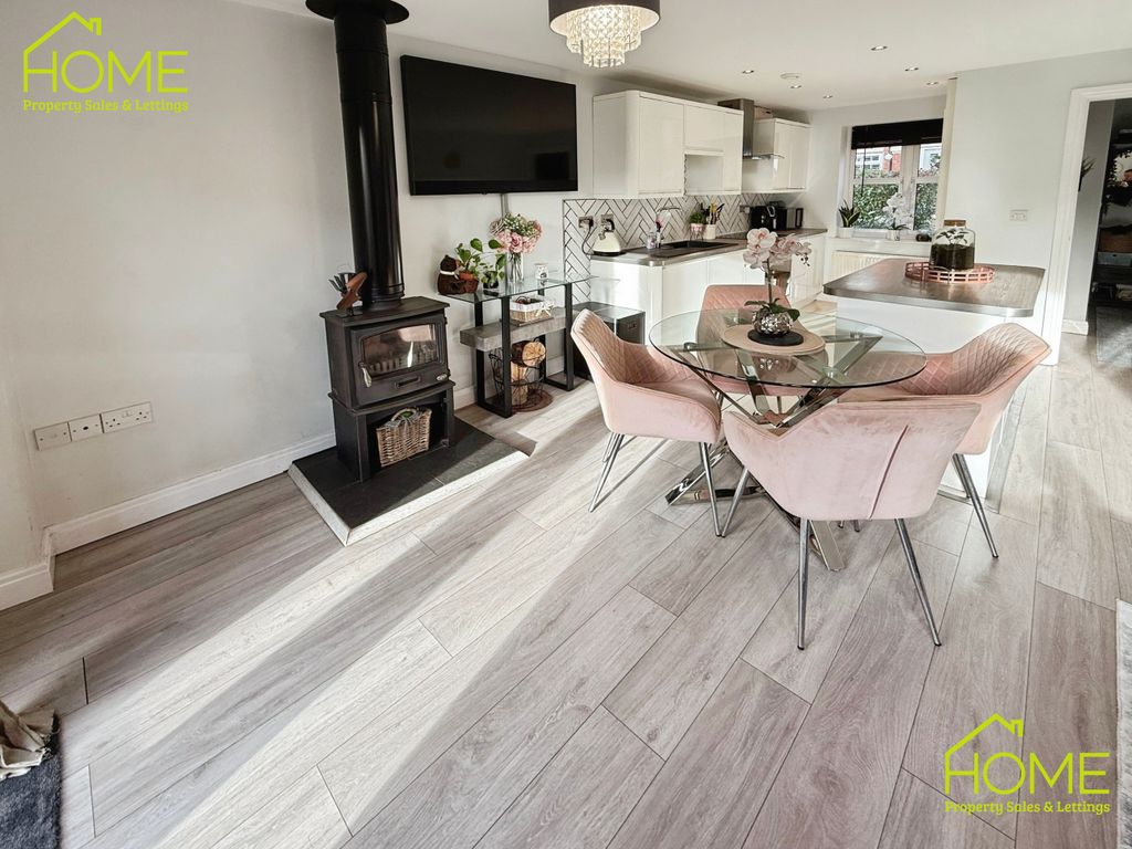 Property photo 3 of 24 24d788B8-Img_9713.Jpeg