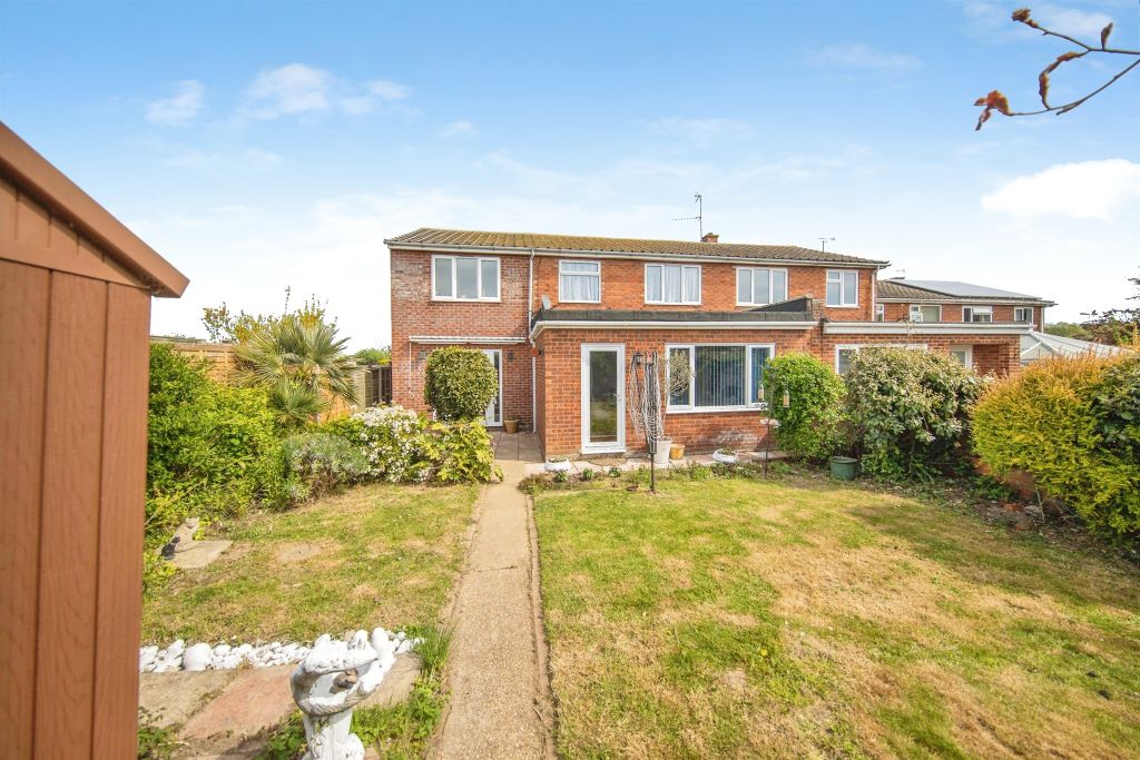 Property photo 2 of 24