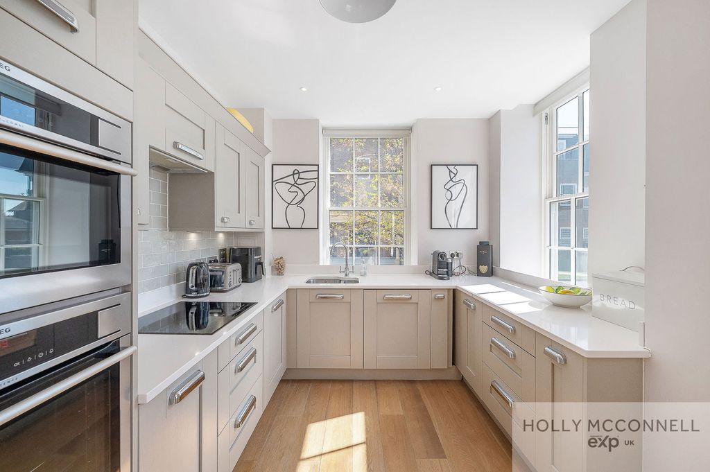 Property photo 3 of 29