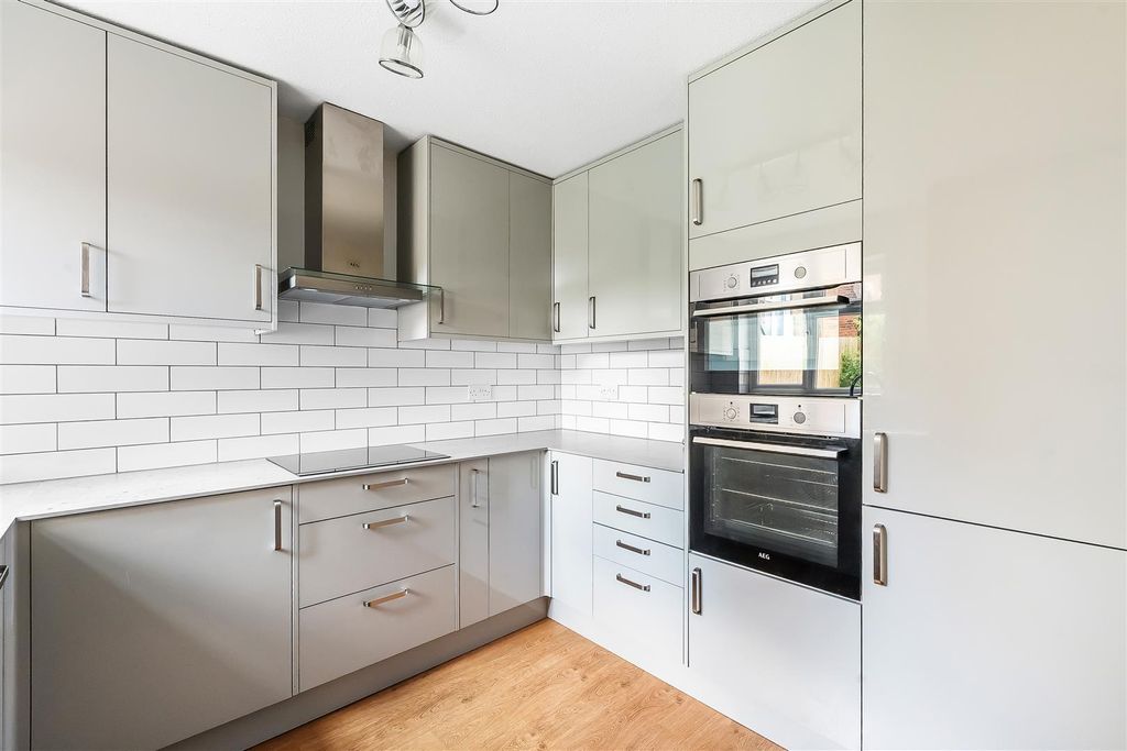 Property photo 3 of 12 1-Owen-Place-3.Jpg