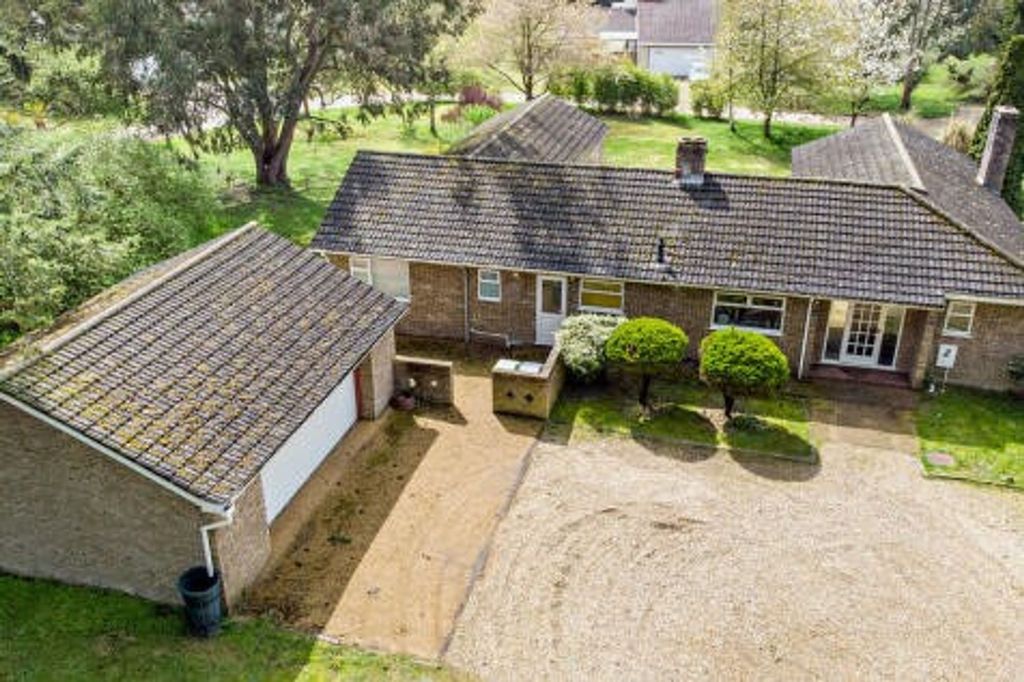 Property photo 1 of 33