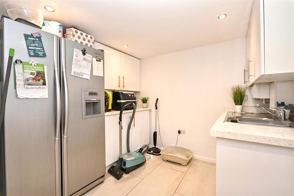 Additional image 27 of 6 bed detached house for saleWallsend Road, Pevensey BN24