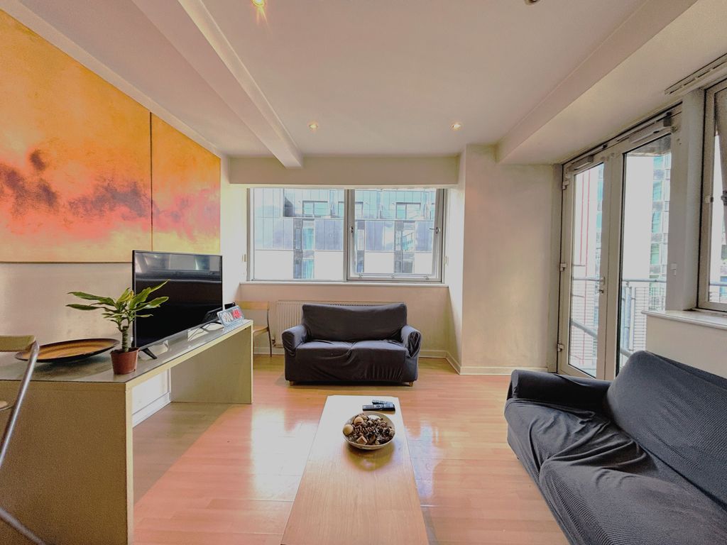 Property photo 3 of 11 Gallery