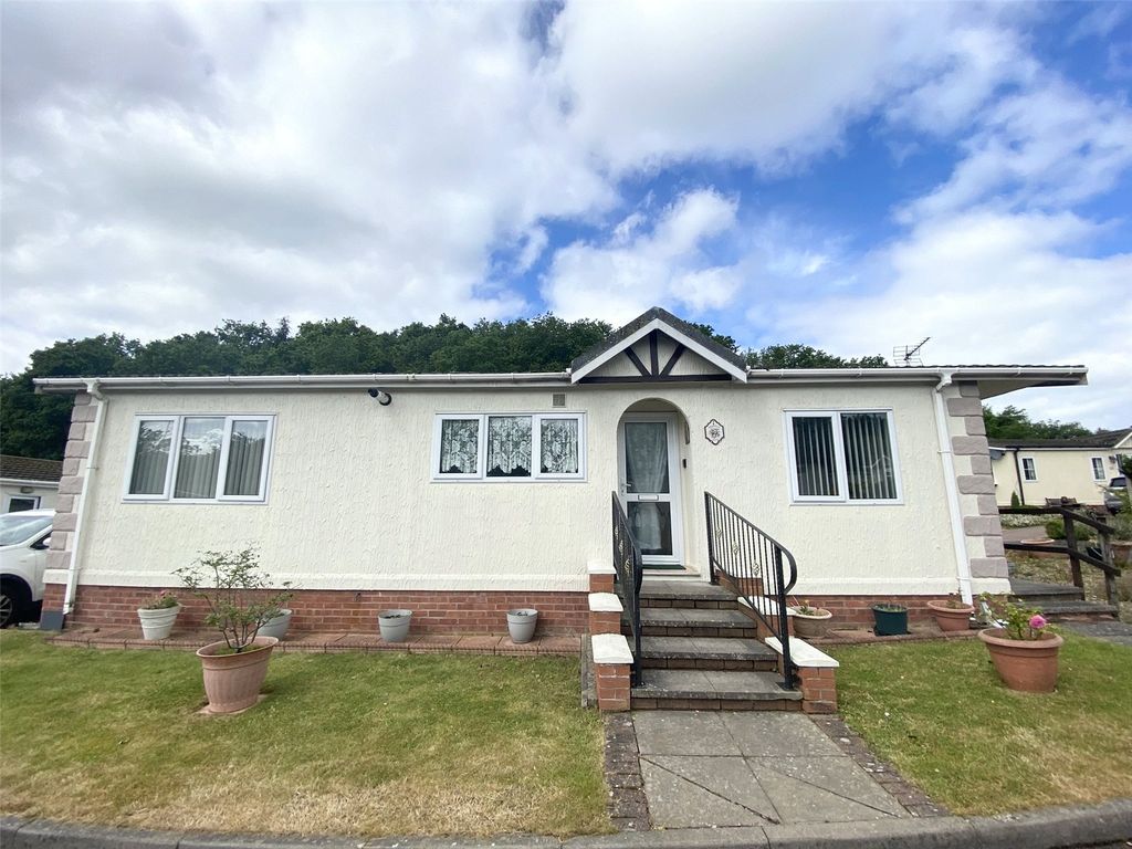 Property photo 1 of 14 Picture No. 02