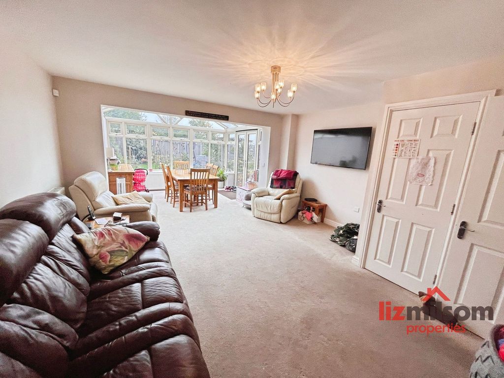 Property photo 2 of 23