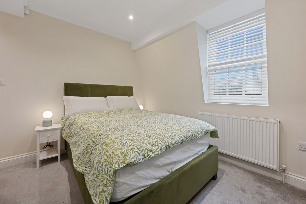 Additional image 13 of 2 bed flat for saleCourtview House, East Molesey KT8