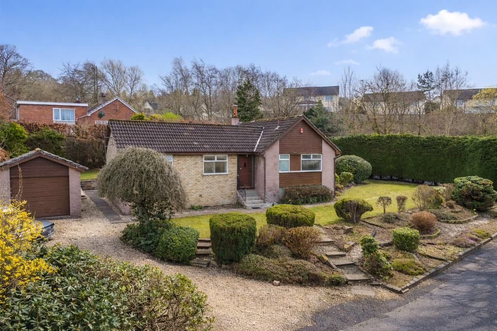 Property photo 1 of 28