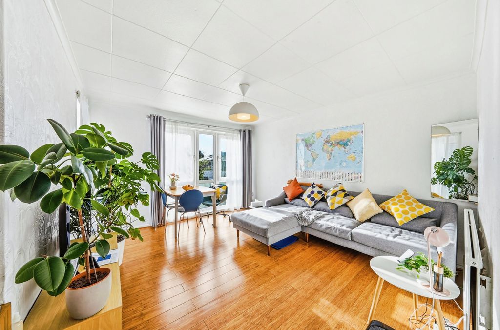 Property photo 1 of 20 Screenshot1705